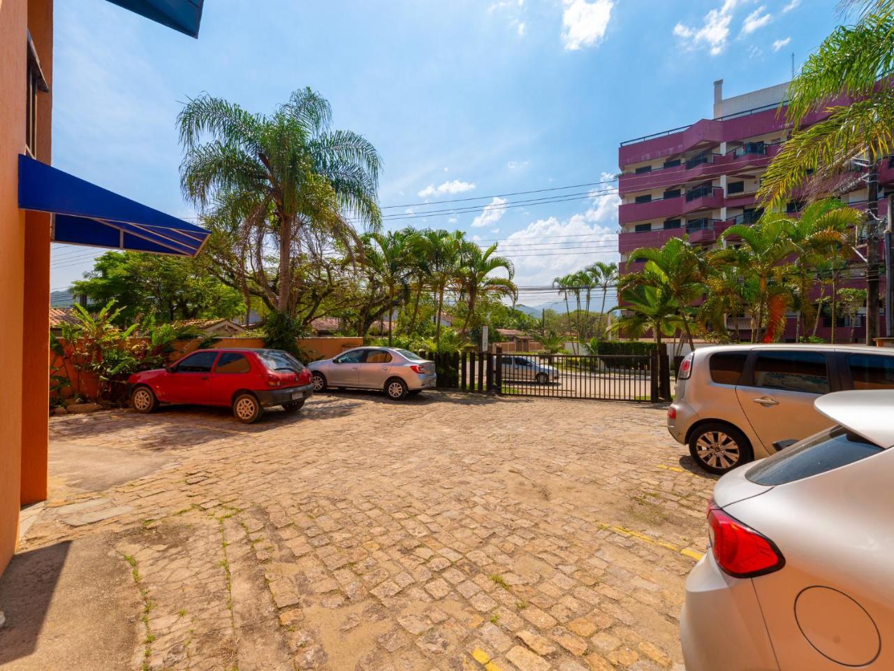 Pousada Pe Na Areia คารากัวตาตูบา ภายนอก รูปภาพ